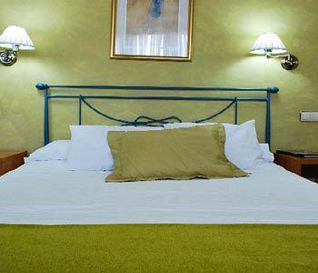 Rua Hotel