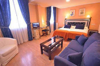 Hotel Rua 4*